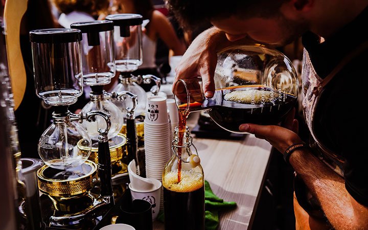 Coffee, chai, juices and mocktails